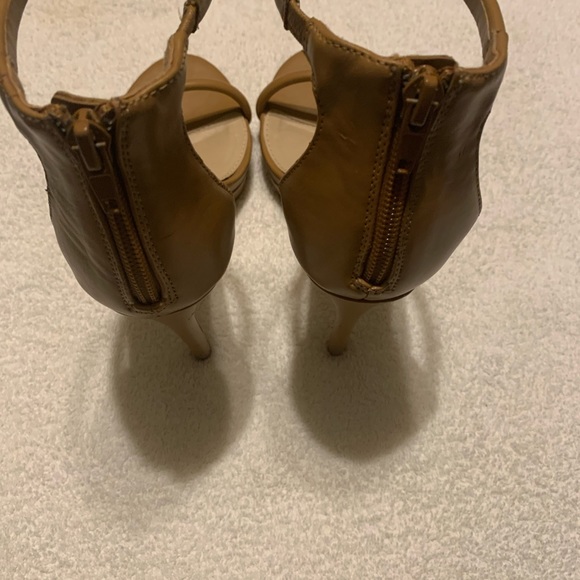 Forever 21 Heel Sandals - Picture 5 of 8